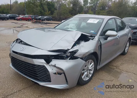 2025 Toyota Camry Le из США, поврежденный, VIN 4T1DAACK4SU026450